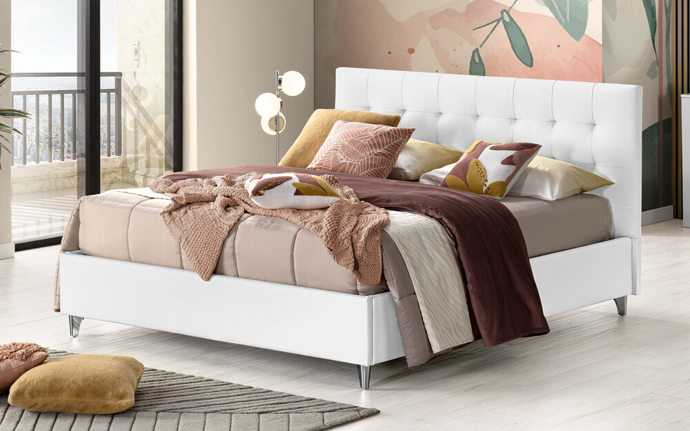 Letto matrimoniale contenitore Grace con piedini, per chi cerca minimalismo e pulizia rapida